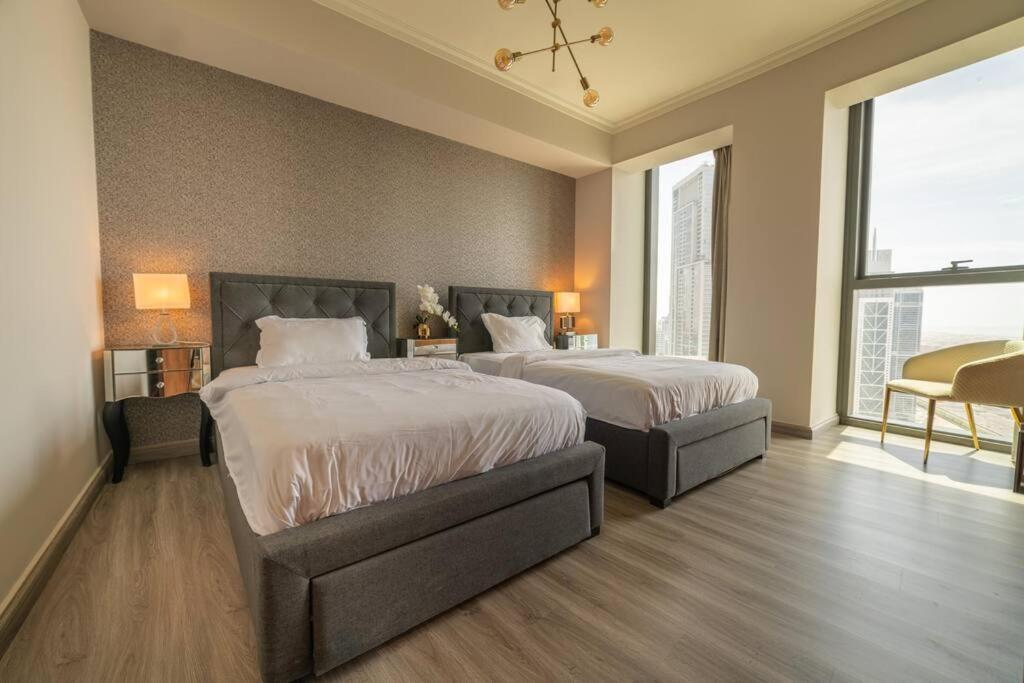 Apartment First Class 3br With Full Burj Khalifa And Fountain View